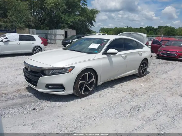 1HGCV1F39JA030536 2018 HONDA ACCORD - Image 2