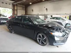 1HGCV1F39JA034814 2018 HONDA ACCORD