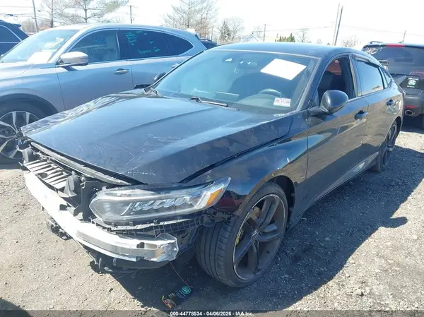 1HGCV1F39JA034876 2018 HONDA ACCORD - Image 2