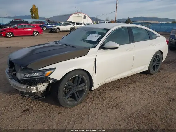 1HGCV1F39JA039348 2018 HONDA ACCORD - Image 2