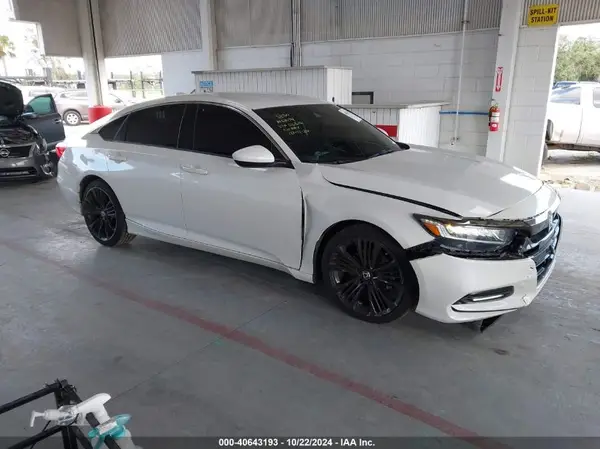 1HGCV1F39JA063116 2018 HONDA ACCORD - Image 1