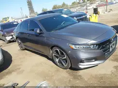 1HGCV1F39JA064329 2018 HONDA ACCORD