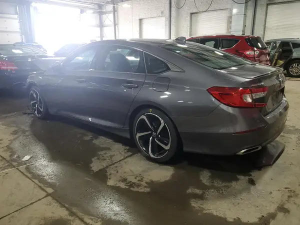 1HGCV1F39JA066923 2018 HONDA ACCORD - Image 2