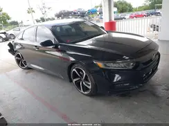 1HGCV1F39JA068090 2018 HONDA ACCORD