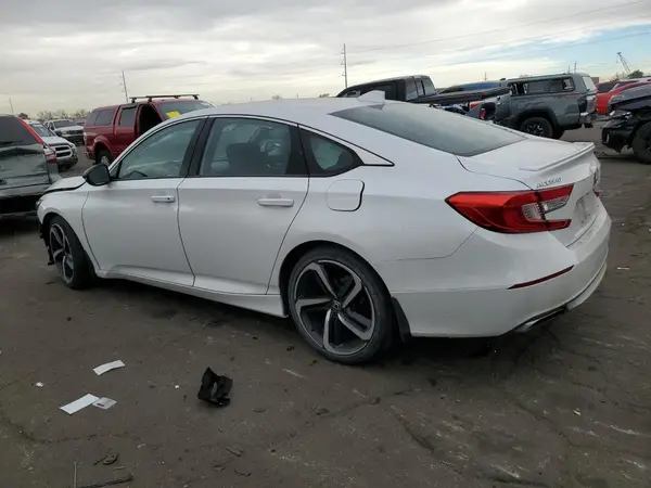 1HGCV1F39JA069773 2018 HONDA ACCORD - Image 2