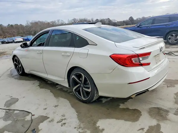 1HGCV1F39JA069840 2018 HONDA ACCORD - Image 2