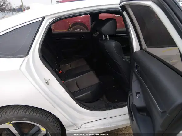 1HGCV1F39JA075573 2018 HONDA ACCORD - Image 8