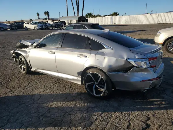 1HGCV1F39JA076996 2018 HONDA ACCORD - Image 2
