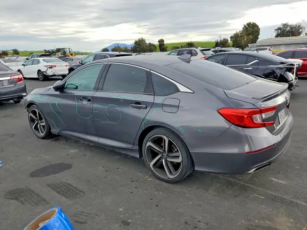 1HGCV1F39JA087562 2018 HONDA ACCORD - Image 2