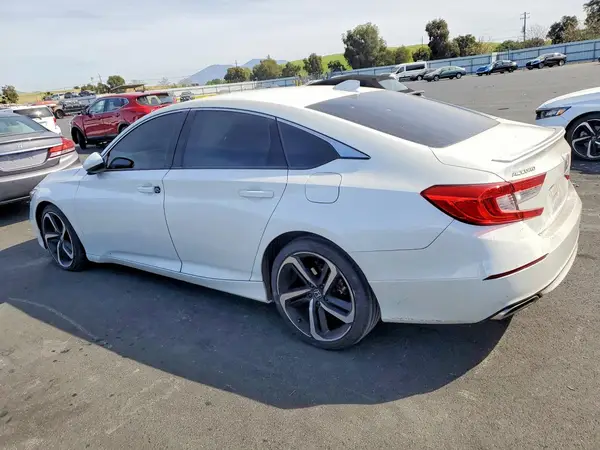 1HGCV1F39JA092583 2018 HONDA ACCORD - Image 2