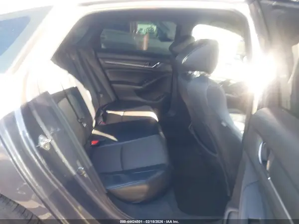 1HGCV1F39JA096651 2018 HONDA ACCORD - Image 8