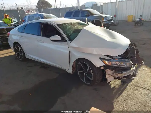 1HGCV1F39JA097251 2018 HONDA ACCORD - Image 1