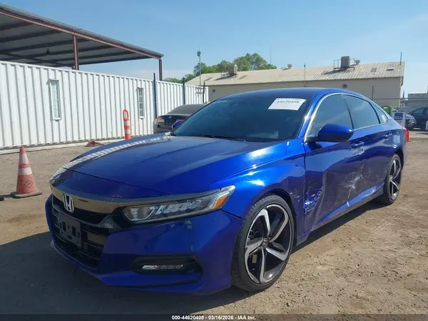 1HGCV1F39JA105381 2018 HONDA ACCORD - Image 2