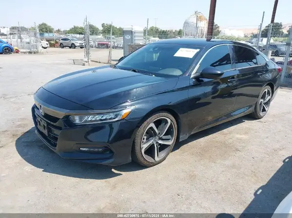 1HGCV1F39JA120754 2018 HONDA ACCORD - Image 2