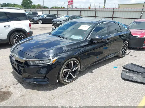 1HGCV1F39JA125940 2018 HONDA ACCORD - Image 2