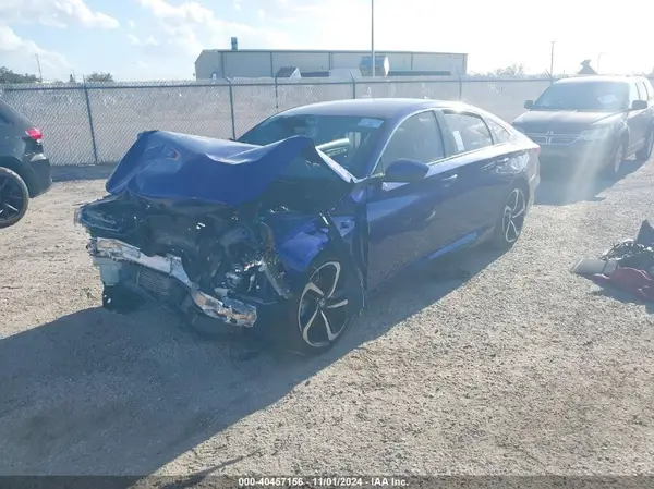 1HGCV1F39JA132144 2018 HONDA ACCORD - Image 2
