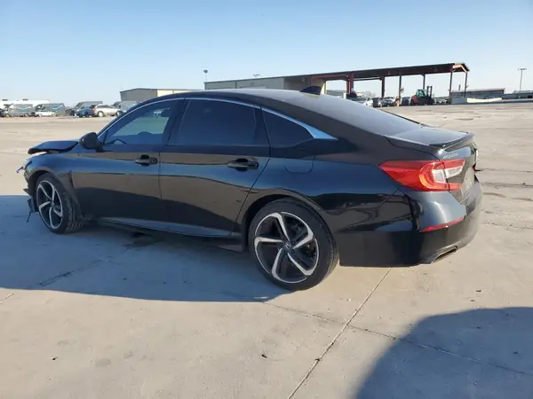 1HGCV1F39JA134542 2018 HONDA ACCORD - Image 2