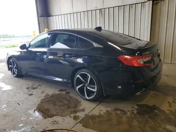 1HGCV1F39JA154726 2018 HONDA ACCORD - Image 2
