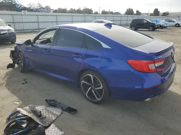 1HGCV1F39JA156962 2018 HONDA ACCORD - Image 2