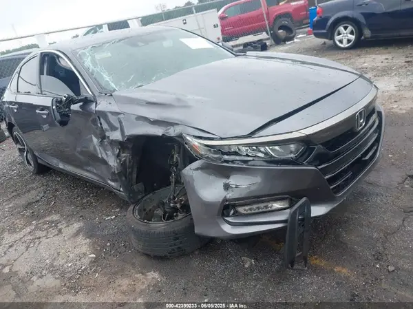 1HGCV1F39JA163099 2018 HONDA ACCORD - Image 1