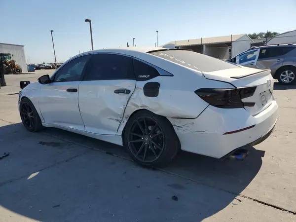 1HGCV1F39JA165502 2018 HONDA ACCORD - Image 2