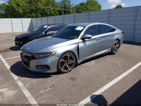 1HGCV1F39JA166598 2018 HONDA ACCORD - Image 2