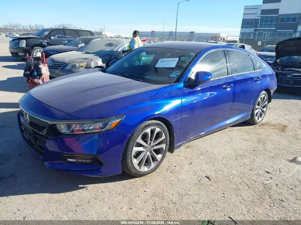 1HGCV1F39JA180095 2018 HONDA ACCORD - Image 2