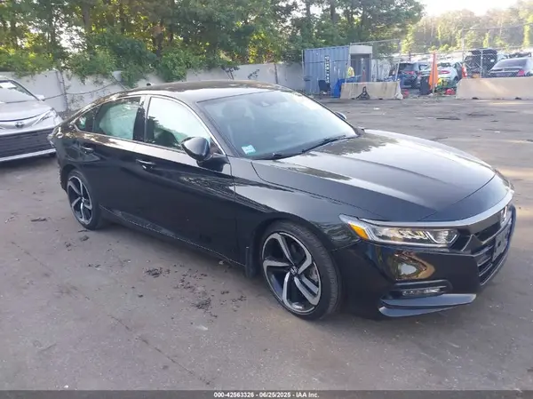1HGCV1F39JA180145 2018 HONDA ACCORD - Image 1