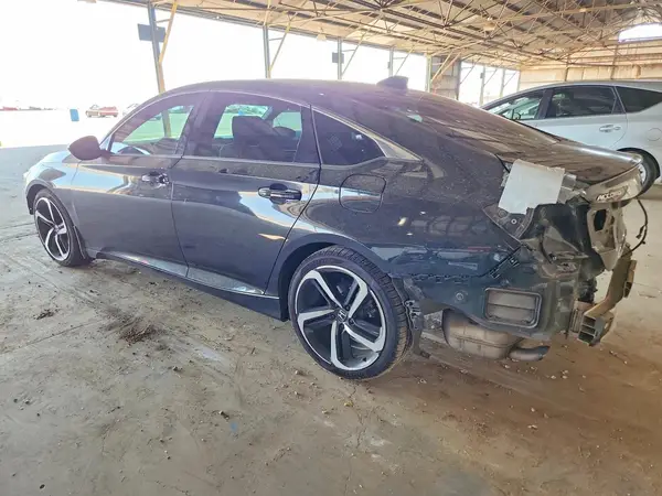 1HGCV1F39JA180159 2018 HONDA ACCORD - Image 2