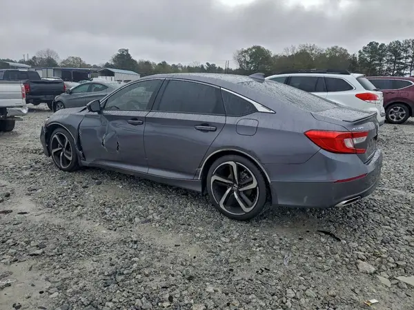 1HGCV1F39JA181165 2018 HONDA ACCORD - Image 2