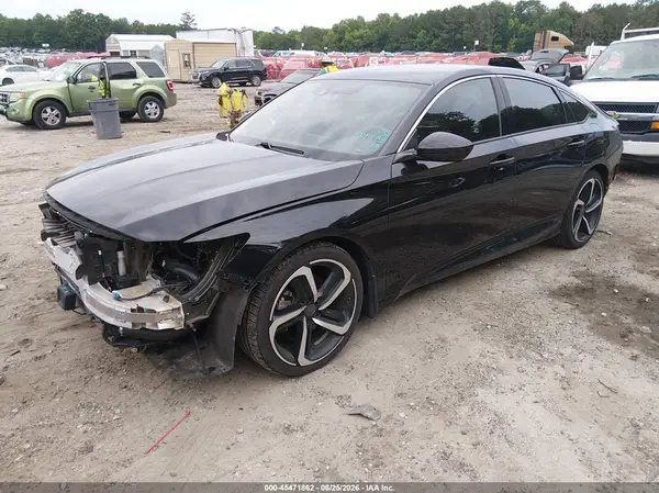1HGCV1F39JA183403 2018 HONDA ACCORD - Image 2