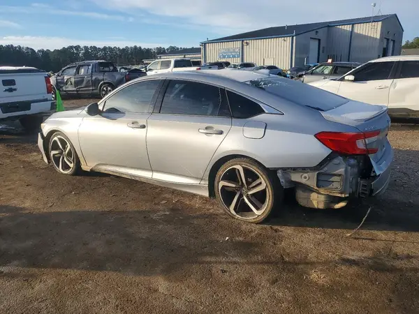 1HGCV1F39JA201138 2018 HONDA ACCORD - Image 2