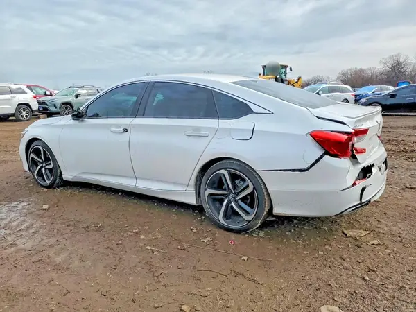 1HGCV1F39JA201947 2018 HONDA ACCORD - Image 2