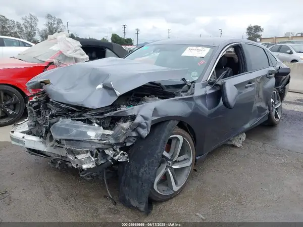 1HGCV1F39JA219221 2018 HONDA ACCORD - Image 2