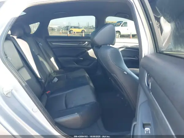 1HGCV1F39JA219946 2018 HONDA ACCORD - Image 8