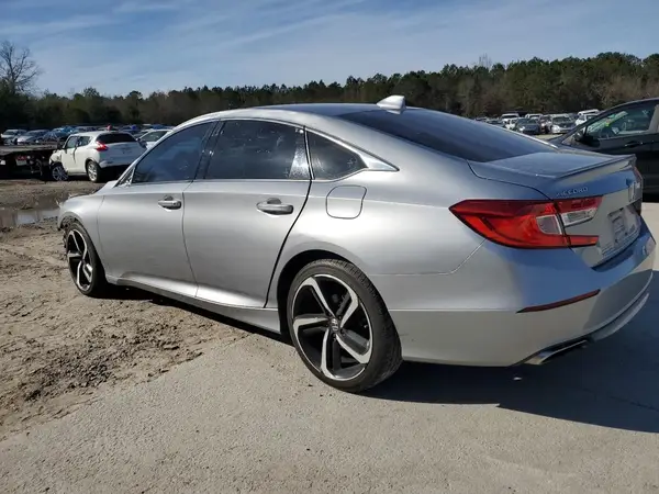 1HGCV1F39JA223768 2018 HONDA ACCORD - Image 2