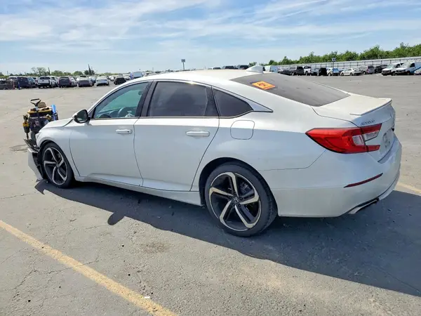 1HGCV1F39JA225214 2018 HONDA ACCORD - Image 2