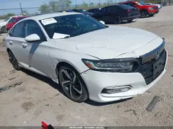 1HGCV1F39JA227061 2018 HONDA ACCORD