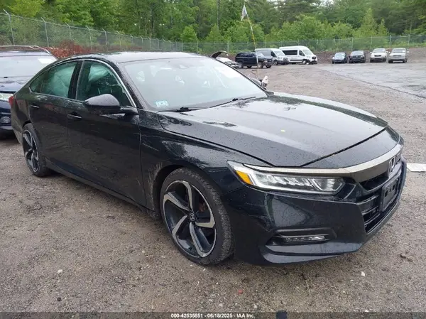 1HGCV1F39JA232521 2018 HONDA ACCORD - Image 1