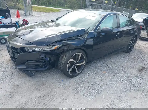 1HGCV1F39JA233362 2018 HONDA ACCORD - Image 2