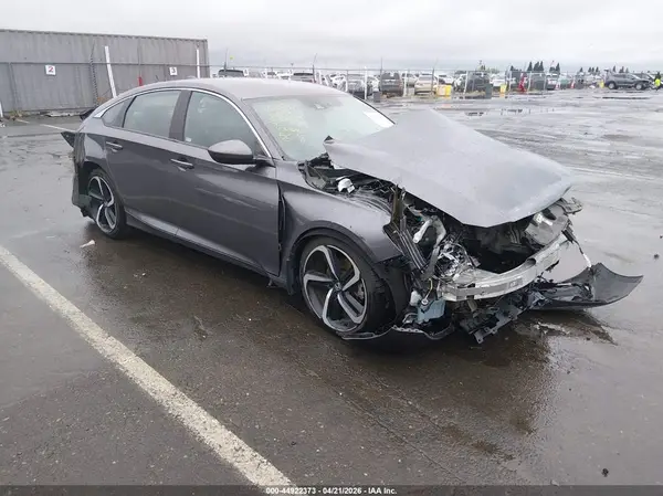 1HGCV1F39JA243342 2018 HONDA ACCORD - Image 1
