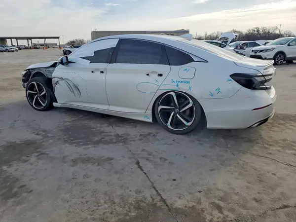 1HGCV1F39JA255751 2018 HONDA ACCORD - Image 2