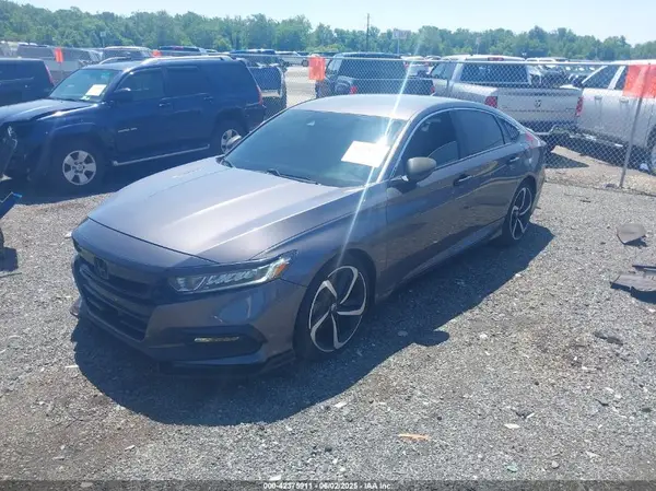 1HGCV1F39JA259346 2018 HONDA ACCORD - Image 2