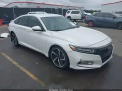 1HGCV1F39JA264580 2018 HONDA ACCORD