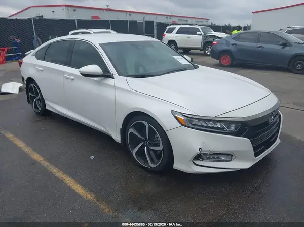 1HGCV1F39JA264580 2018 HONDA ACCORD - Image 1