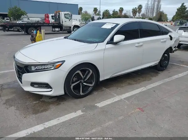 1HGCV1F39JA265793 2018 HONDA ACCORD - Image 2