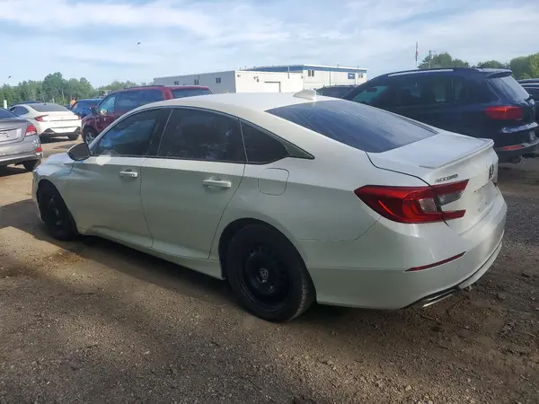 1HGCV1F39JA811783 2018 HONDA ACCORD - Image 2