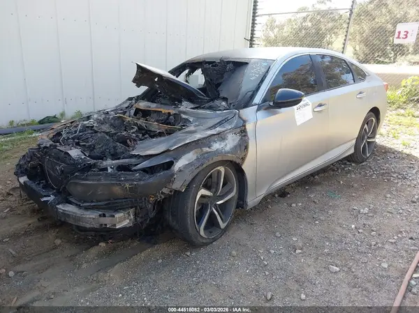1HGCV1F39KA065742 2019 HONDA ACCORD - Image 2