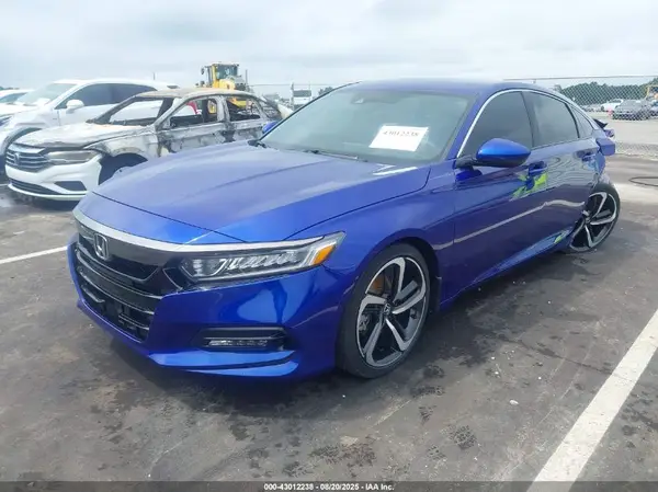 1HGCV1F39KA075610 2019 HONDA ACCORD - Image 2