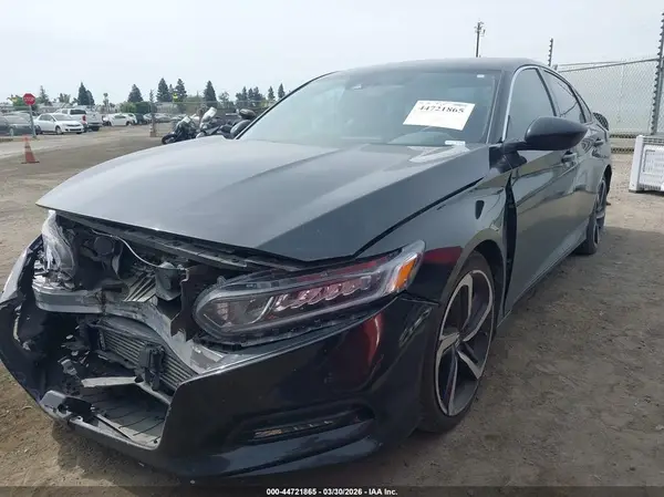 1HGCV1F39KA080421 2019 HONDA ACCORD - Image 2